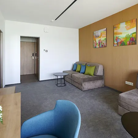 Otp Hotel Balatonszárszó