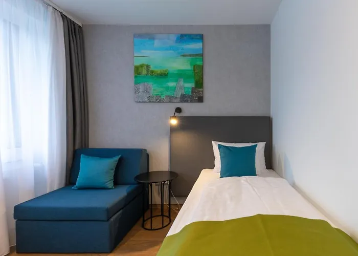 Hotel Otp 3*