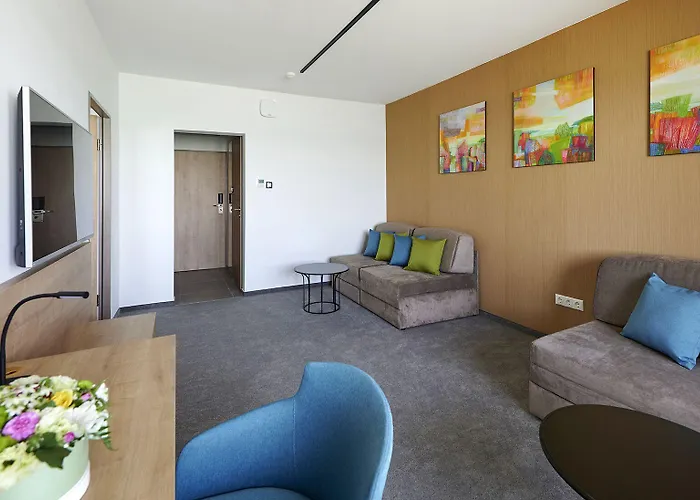 Otp Hotel Balatonszemes
